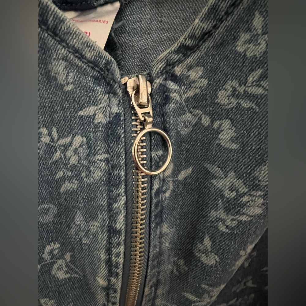 No Boundaries | NWoT denim floral vest dress, size lg (juniors). Full front zip - Picture 8 of 9